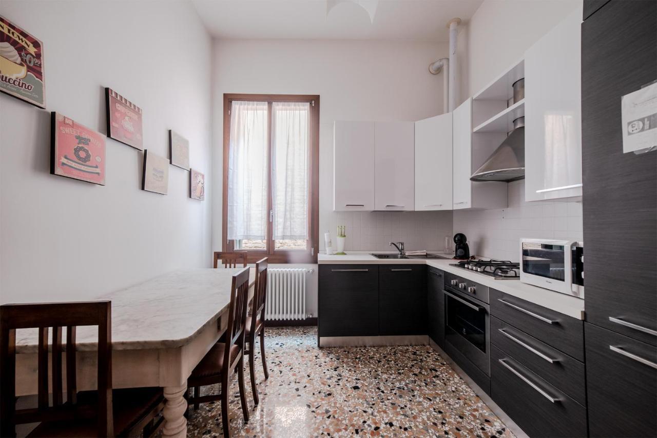 Ca' Luciano, Wonderful View Apartment Venesia Bagian luar foto